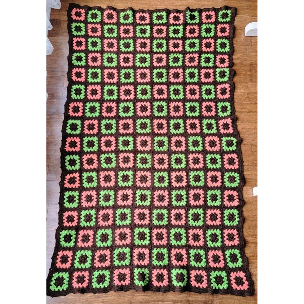Vtg Granny Square Crochet Afghan Handmade Blanket 67
